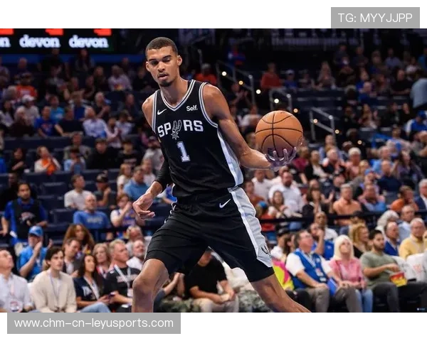 文班亚马封盖连连，马刺内线防守严密